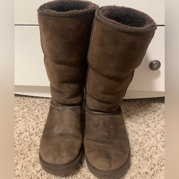 Chocolate Brown Tall Uggs - Picture 7 of 7